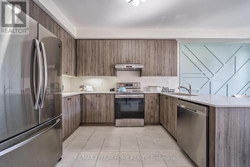 57 Stauffer Crescent, Markham, ON - Indoor Photo Showing Kitchen With Stainless Steel Kitchen
