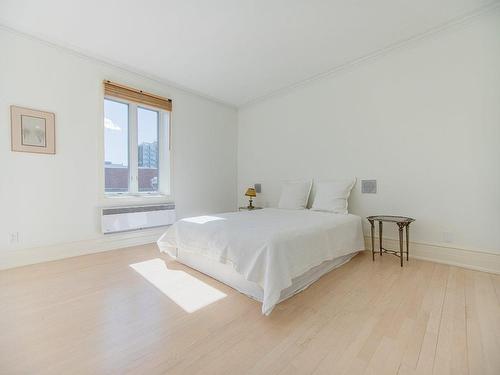 Master bedroom - 260  - 260A Rue Du Square-St-Louis, Montréal (Le Plateau-Mont-Royal), QC - Indoor Photo Showing Bedroom