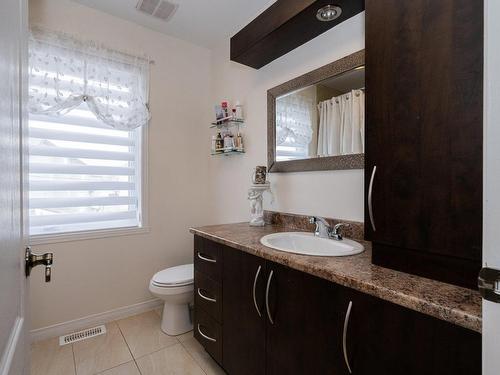 Salle de bains - 4955 Rue Cherrier, Laval (Chomedey), QC - Indoor Photo Showing Bathroom