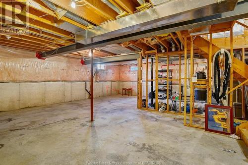 1258 Lakeview, Windsor, ON - Indoor Photo Showing Basement