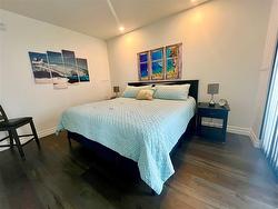 2nd bedroom - 