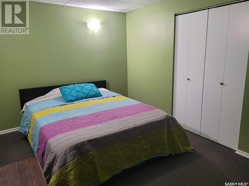 709 4Th Avenue, Raymore, SK - Indoor Photo Showing Bedroom