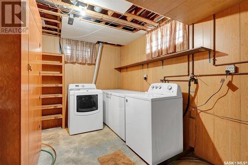 63 Ellison Crescent, Regina, SK - Indoor Photo Showing Laundry Room
