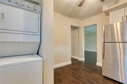 166 East 34Th Street, Hamilton, ON - Indoor Photo Showing Laundry Room