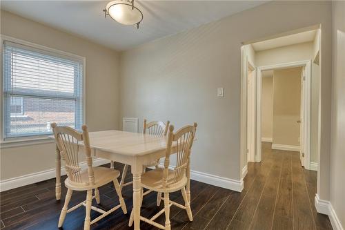 166 East 34Th Street, Hamilton, ON - Indoor Photo Showing Dining Room