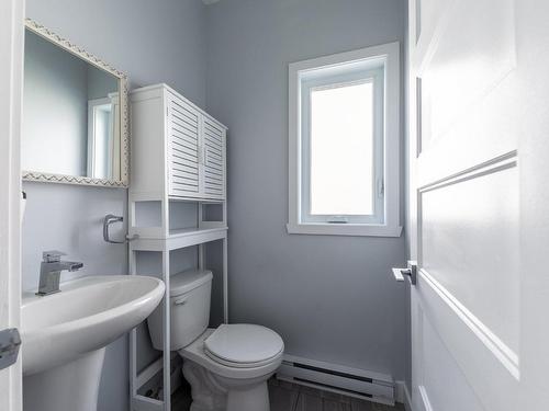 Salle de bains - 59 Boul. Du Séminaire S., Saint-Jean-Sur-Richelieu, QC - Indoor Photo Showing Bathroom