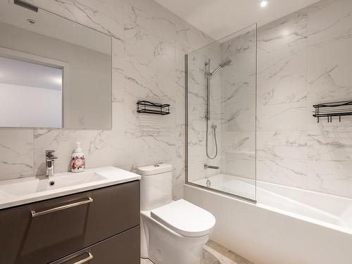 Bathroom - 419B-1400 Rue Ottawa, Montréal (Le Sud-Ouest), QC - Indoor Photo Showing Bathroom