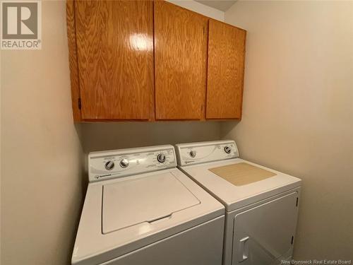 77 Bellevue Street, Edmundston, NB - Indoor Photo Showing Laundry Room