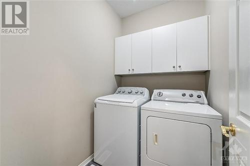 625 Country Trail Private, Carlsbad Springs, ON - Indoor Photo Showing Laundry Room