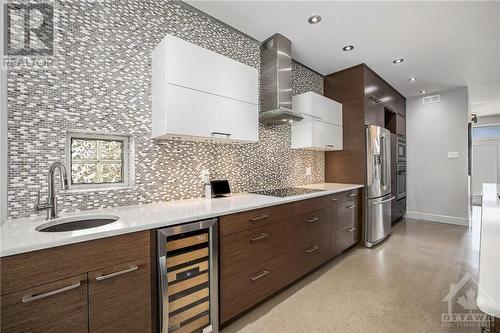 129 Wesley Avenue, Ottawa, ON - Indoor Photo Showing Kitchen With Upgraded Kitchen