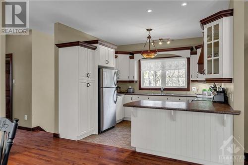 2022 Bouvier Road, Clarence-Rockland, ON - Indoor Photo Showing Kitchen With Double Sink