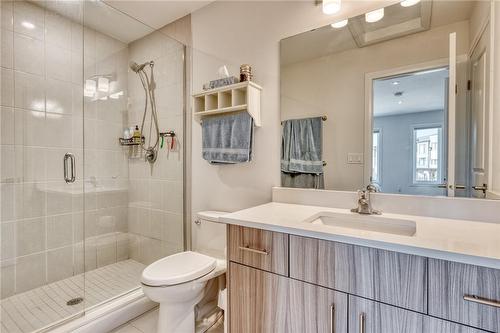 59 Southam Lane, Hamilton, ON - Indoor Photo Showing Bathroom