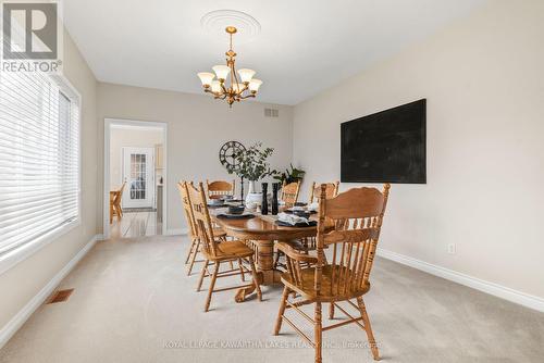 17916 Ninth Line, East Gwillimbury, ON - Indoor Photo Showing Dining Room