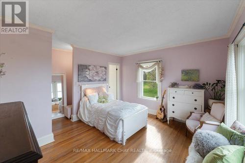119 Tutela Heights Road, Brantford, ON - Indoor Photo Showing Bedroom