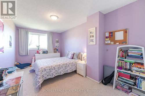 42 - 1455 Garth Street, Hamilton, ON - Indoor Photo Showing Bedroom