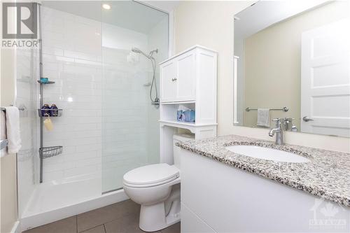 2785 Baseline Road Unit#301, Ottawa, ON - Indoor Photo Showing Bathroom