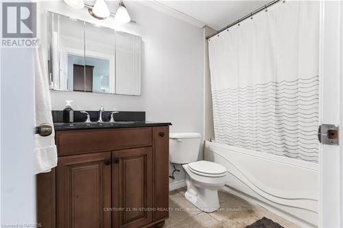 72234 Lakeshore Drive, Bluewater, ON - Indoor Photo Showing Bathroom