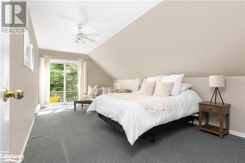 1105 S Clear Lake Road, Bracebridge, ON - Indoor Photo Showing Bedroom