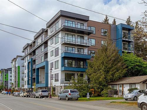 401-842 Orono Ave, Langford, BC - Outdoor With Facade