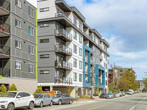 401-842 Orono Ave, Langford, BC - Outdoor