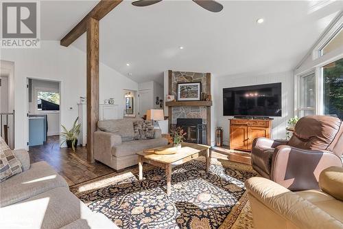 1687 Peninsula Point Road, Severn Bridge, ON - Indoor Photo Showing Living Room With Fireplace