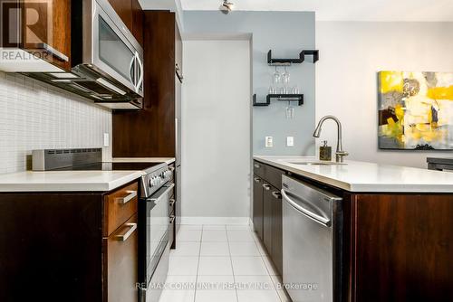2406 - 295 Adelaide Street W, Toronto, ON - Indoor Photo Showing Kitchen With Upgraded Kitchen