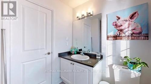 24 Raffeix Lane, Toronto, ON - Indoor Photo Showing Bathroom