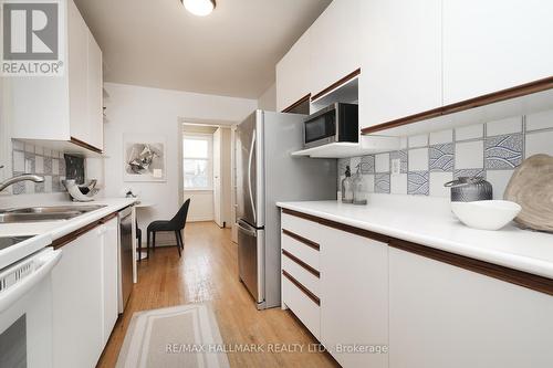 316 Jedburgh Road, Toronto, ON - Indoor Photo Showing Kitchen With Double Sink