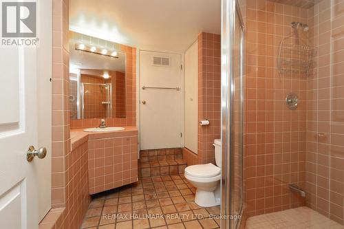 316 Jedburgh Road, Toronto, ON - Indoor Photo Showing Bathroom