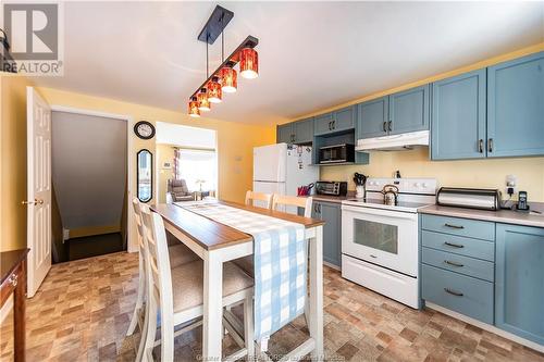 97 Tipperary St, Shediac, NB - Indoor Photo Showing Kitchen
