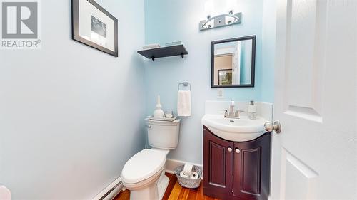 117 Forest Road, St. John'S, NL - Indoor Photo Showing Bathroom
