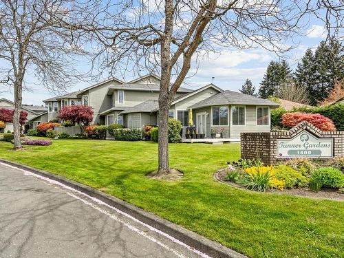 102-1400 Tunner Dr, Courtenay, BC - Outdoor