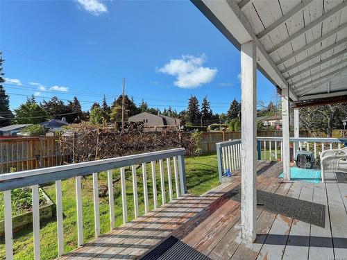 596 Donovan Ave, Colwood, BC - Outdoor With Deck Patio Veranda