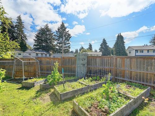 596 Donovan Ave, Colwood, BC - Outdoor
