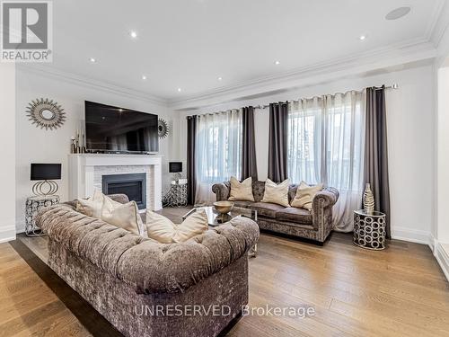 193 Autumn Hill Boulevard, Vaughan, ON - Indoor Photo Showing Living Room With Fireplace