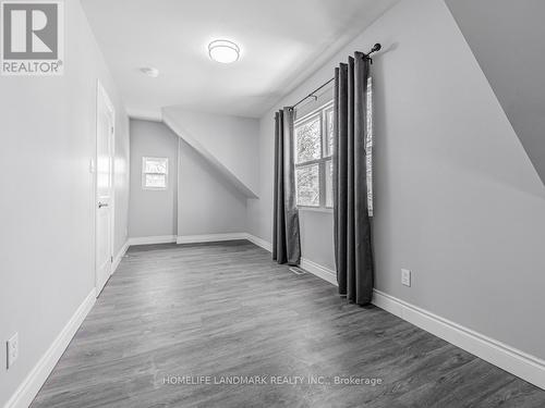 21 East Road, Toronto, ON - Indoor Photo Showing Other Room