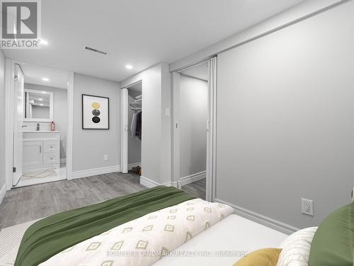 21 East Road, Toronto, ON - Indoor Photo Showing Bedroom