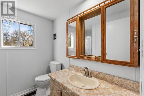 52 Damsel Circle, Georgina, ON - Indoor Photo Showing Bathroom