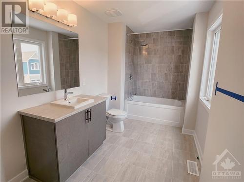 2019 Postilion Street, Richmond, ON - Indoor Photo Showing Bathroom