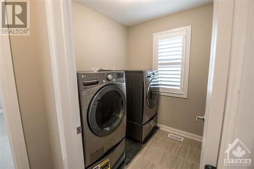243 Alex Polowin Avenue, Nepean, ON - Indoor Photo Showing Laundry Room