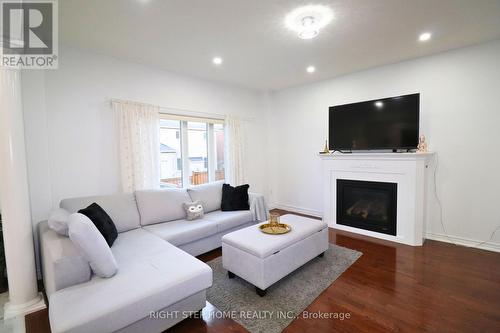 395 Peter  Rupert Avenue N, Vaughan, ON - Indoor Photo Showing Living Room With Fireplace