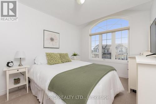 834 Cook Crescent, Shelburne, ON - Indoor Photo Showing Bedroom