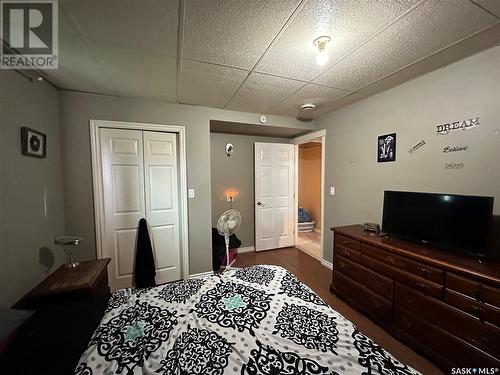 205 3Rd Avenue, Meacham, SK - Indoor Photo Showing Bedroom
