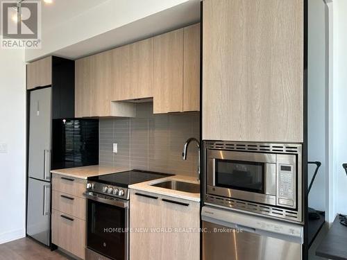 3603 - 501 Yonge Street, Toronto, ON - Indoor Photo Showing Kitchen With Upgraded Kitchen