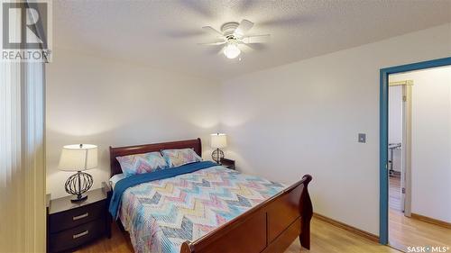 758 Sweeney Street, Regina, SK - Indoor Photo Showing Bedroom