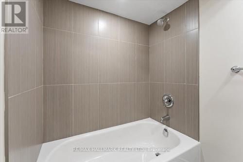 1 - 1616 Pelham Street, Pelham, ON - Indoor Photo Showing Bathroom