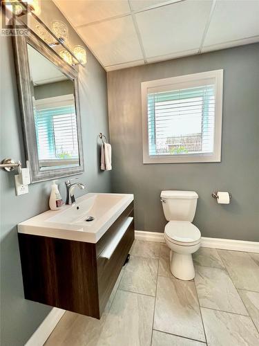 62 Sunset Drive, Clarenville, NL - Indoor Photo Showing Bathroom