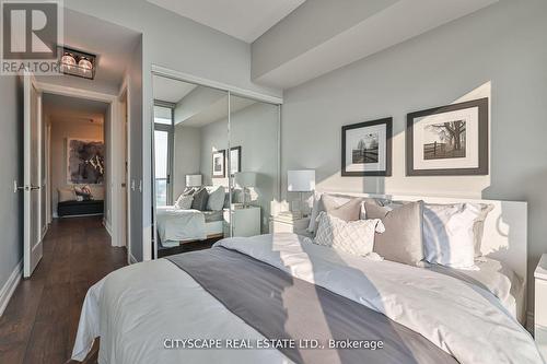 2810 - 105 The Queensway Avenue, Toronto, ON - Indoor Photo Showing Bedroom