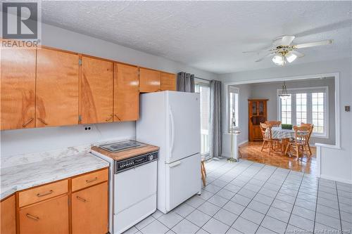 336 Saint-Pierre Est Boulevard, Caraquet, NB - Indoor Photo Showing Kitchen With Double Sink