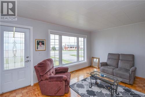 336 Saint-Pierre Est Boulevard, Caraquet, NB - Indoor Photo Showing Kitchen With Double Sink